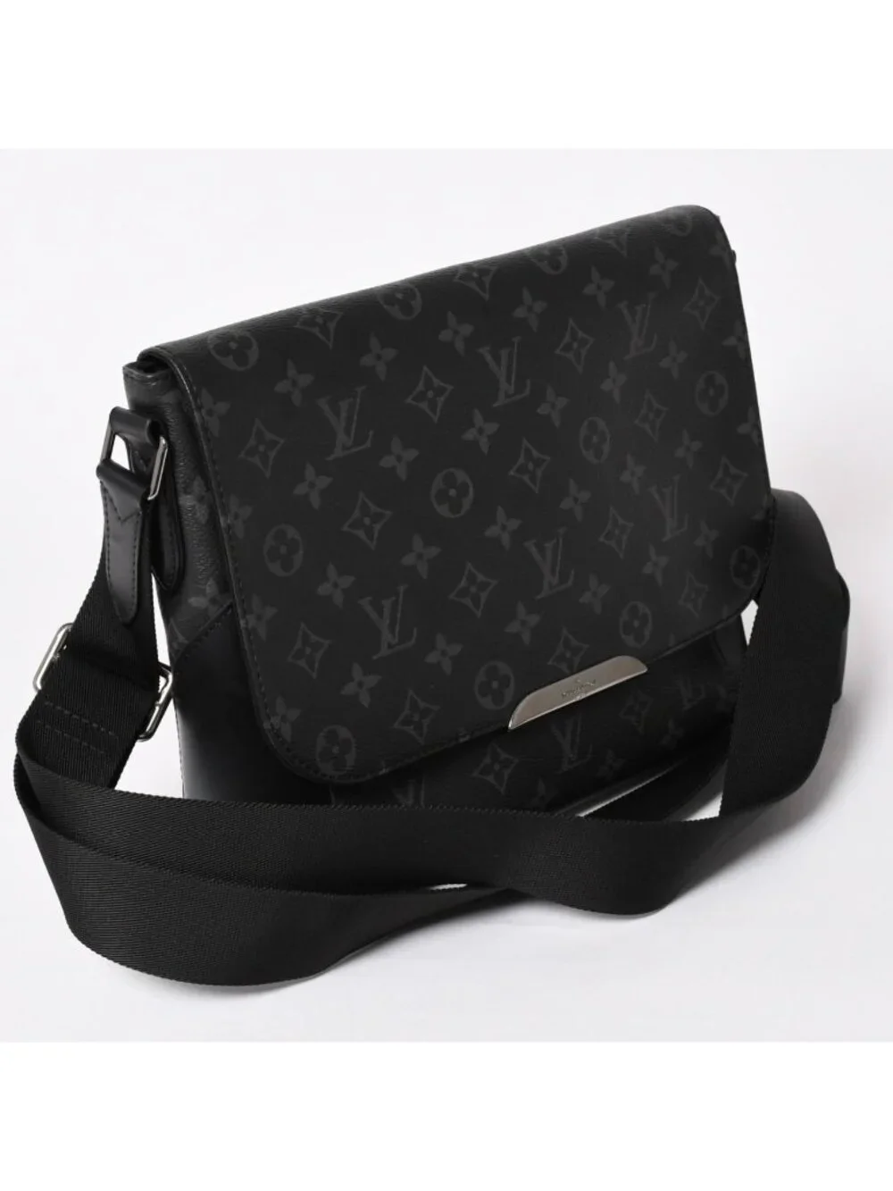 Louis Vuitton this authentic